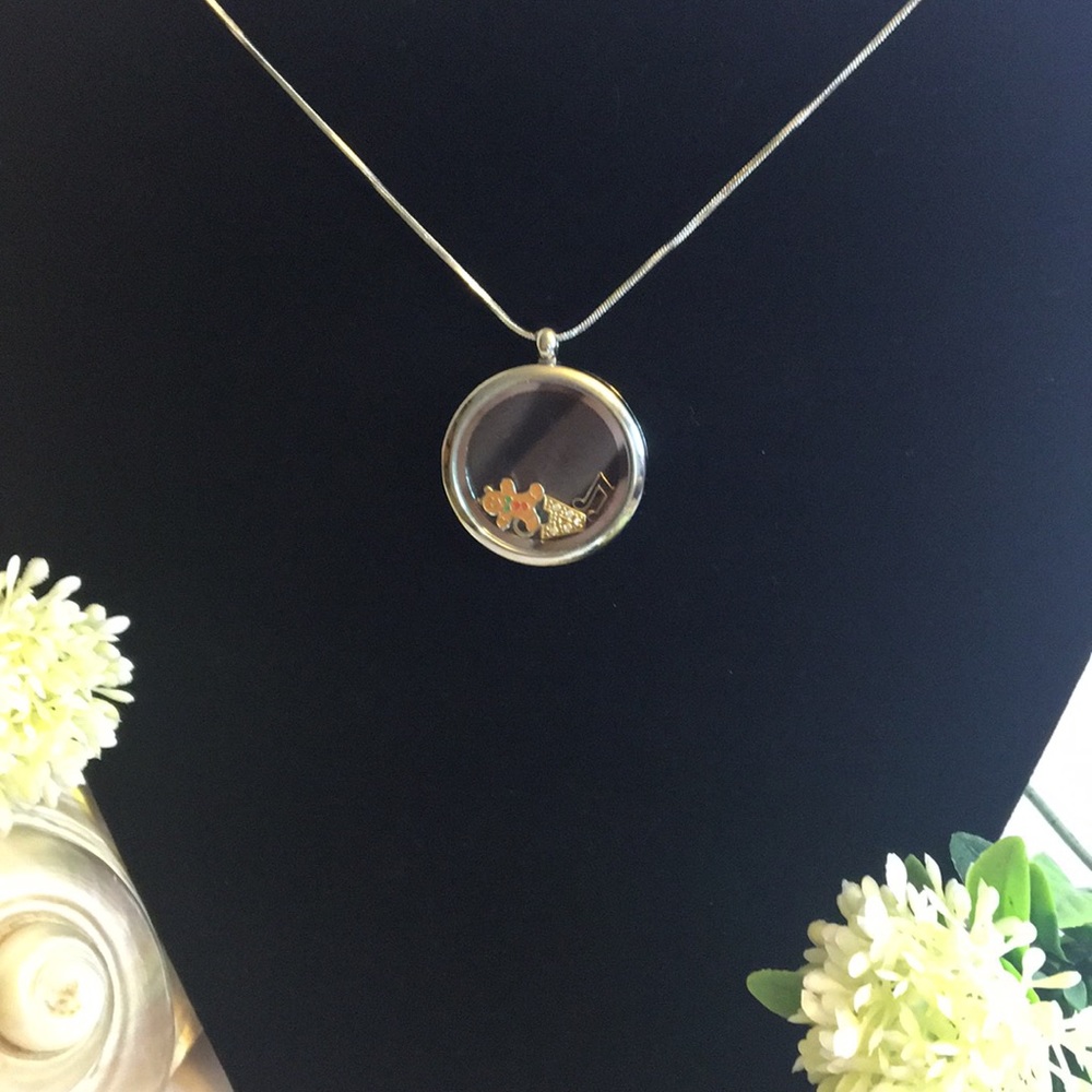 Floating Charms Pendant Necklace